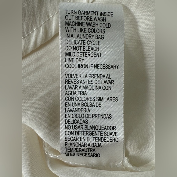 Democracy Women's Silky Ivory Long Sleeve Shirt Velvet Burnout Lace Size Medium - Picture 8 of 11